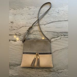 Lightweight Medium Crossbody Bag Shoulder Bag with Tassel and Zipper Pocket